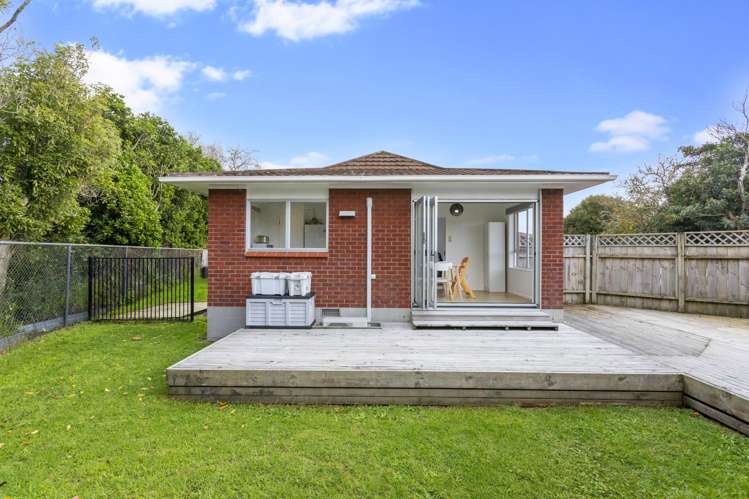 2/185 Swanson Road_0
