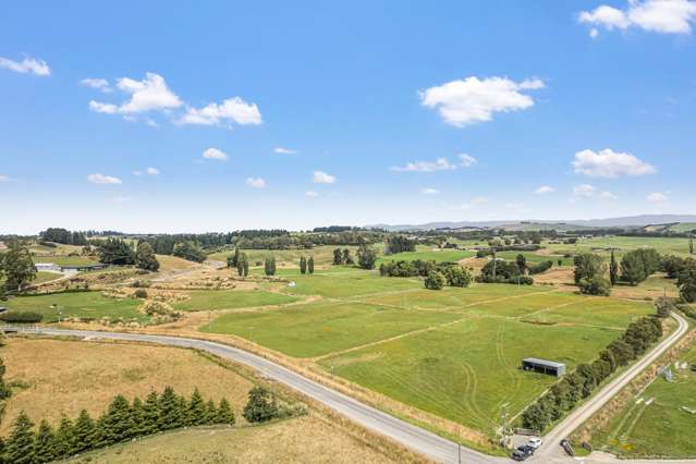 33A Devils Bridge Road Weston