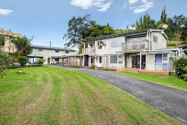 2/4 Arkles Strand_4