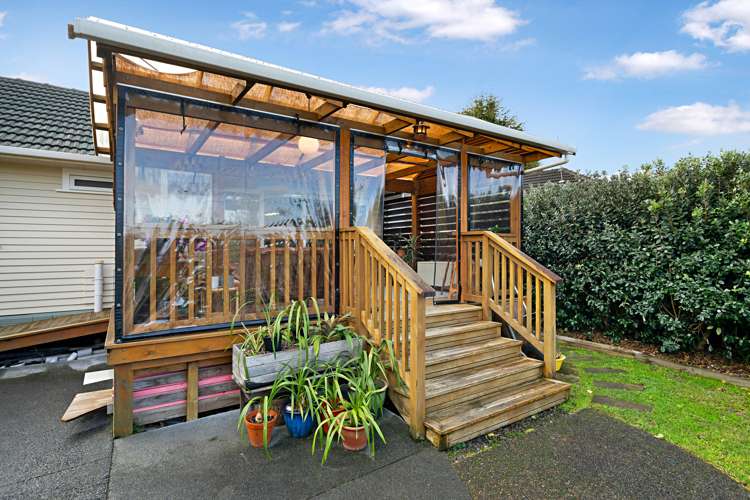 44 Smythe Road Henderson_16