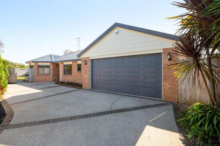 23 Northmeadow Drive Rototuna_26