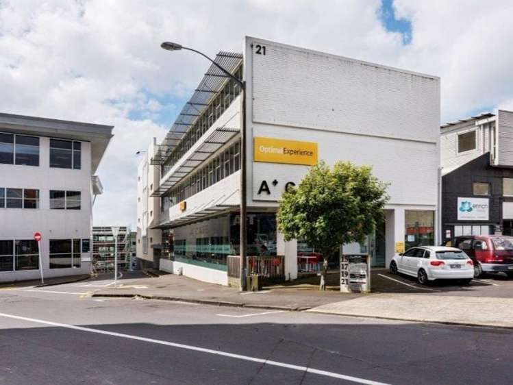 Part level 2/21 Graham Street Auckland Central_9