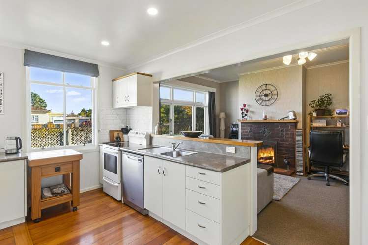 2 Weraroa Road_1
