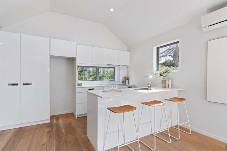 2/27 Powell Street Avondale_6