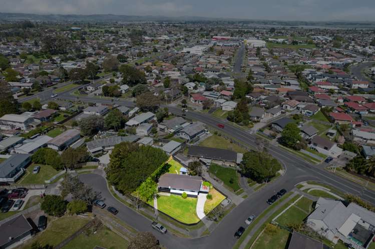 1 Glennis Place Clendon Park_17