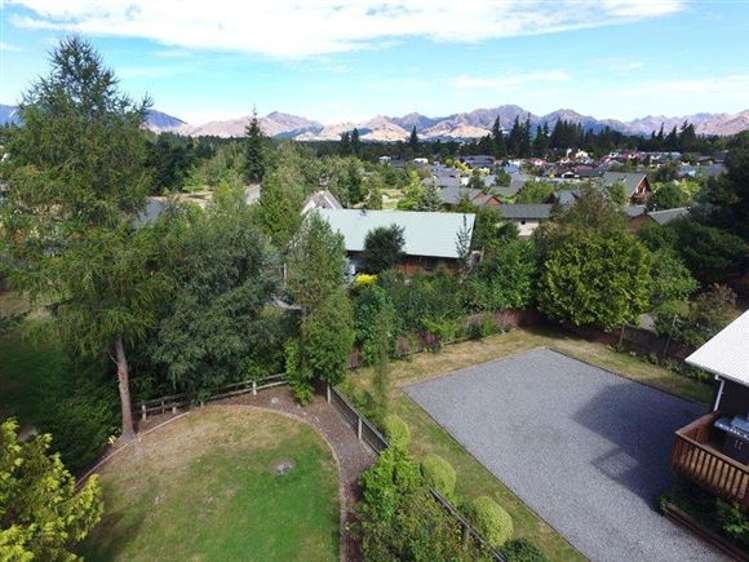 35 Chalet Crescent Hanmer Springs_27