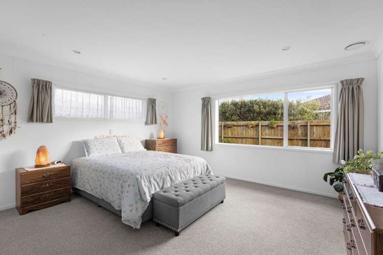 2 Mcgowan Place Orewa_12