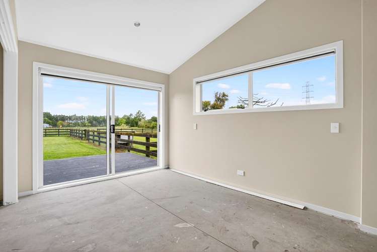 61 Boord Crescent Kumeu_26