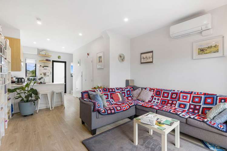 7/21 Hetherington Road Ranui_6