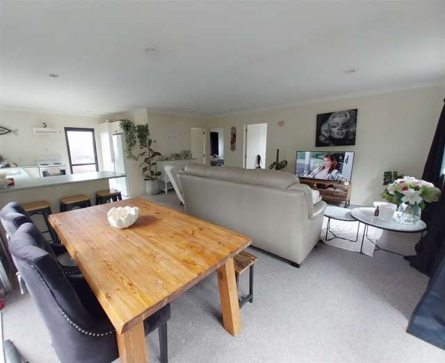 39A Shelly Bay Road Beachlands_3