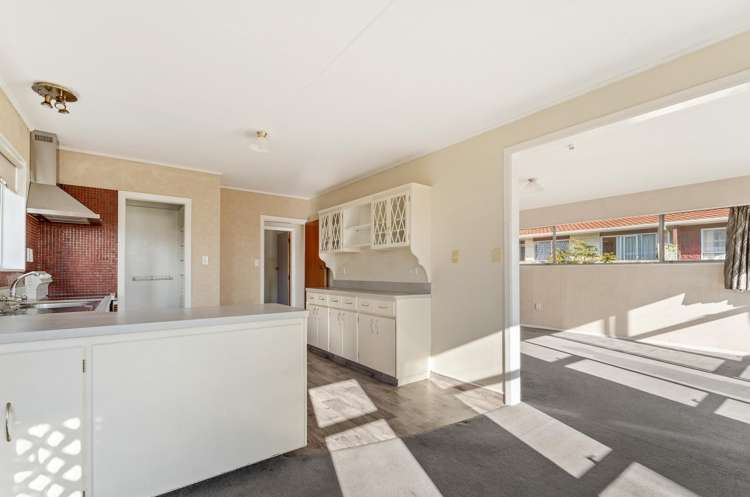 56 Fergusson Street Stoke_5