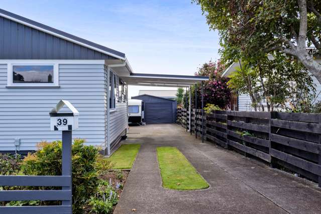 39 Carey Street Waitara_2