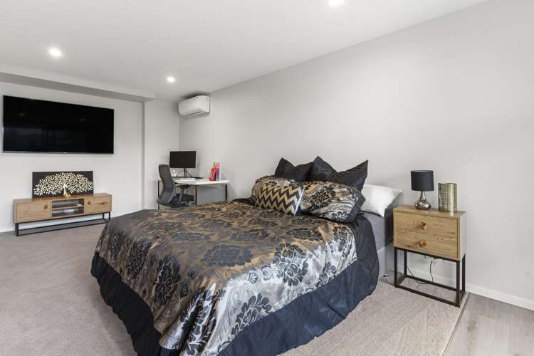 40 Lawrence Crescent Hillpark_13