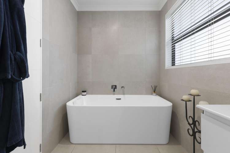 52 Manakura Street Russley_16