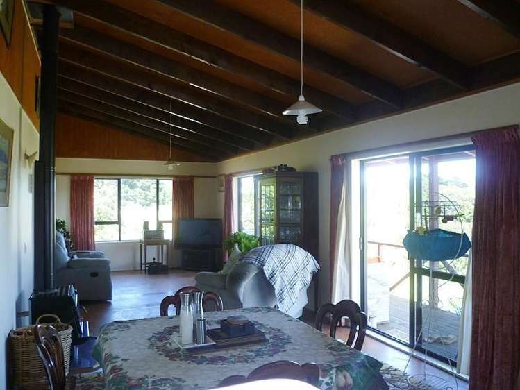 90 Lake Ferry Road Lake Ferry_6