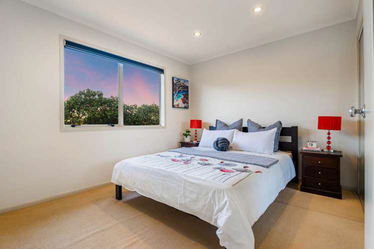 27 Trimaran Drive Gulf Harbour_17