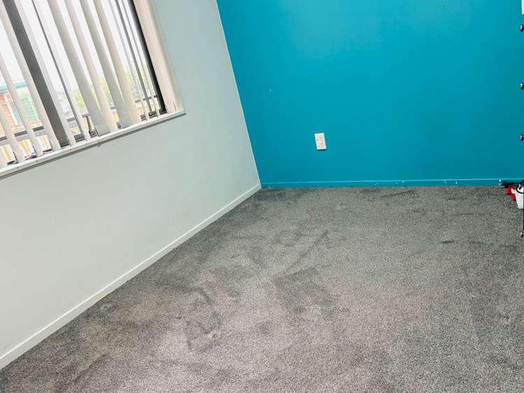 13 Eastland Road Flat Bush_9