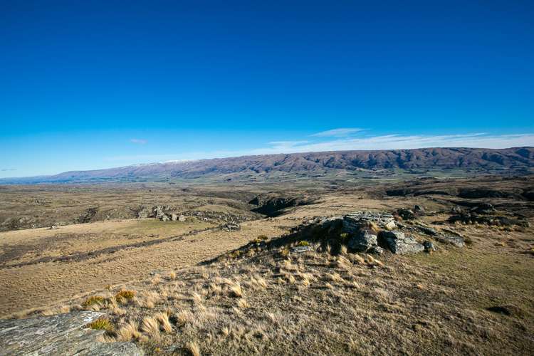 715 Hyde-Macraes Road Hyde_0