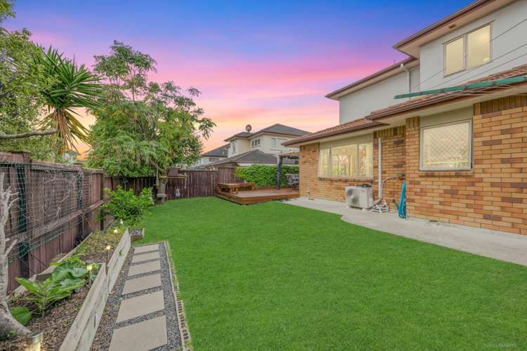 81 Baverstock Road Flat Bush_17