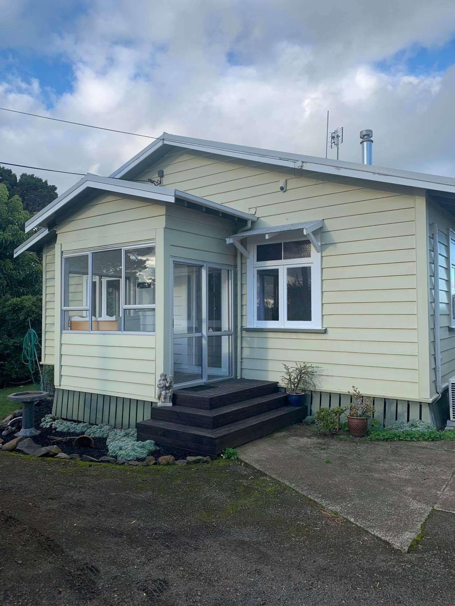1235 Waiuku Road Waiuku_0