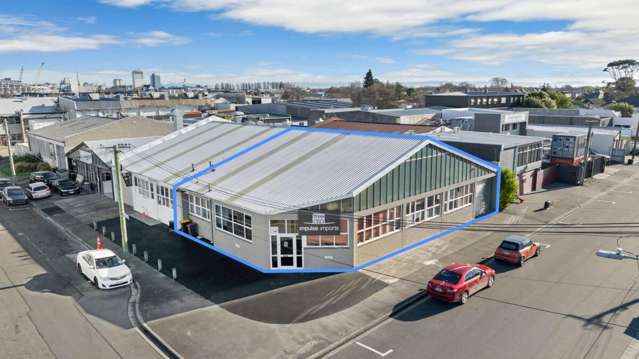 Central Industrial Opportunity- 290sqm Warehouse