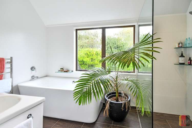 70 Manuwai Lane Karaka_20