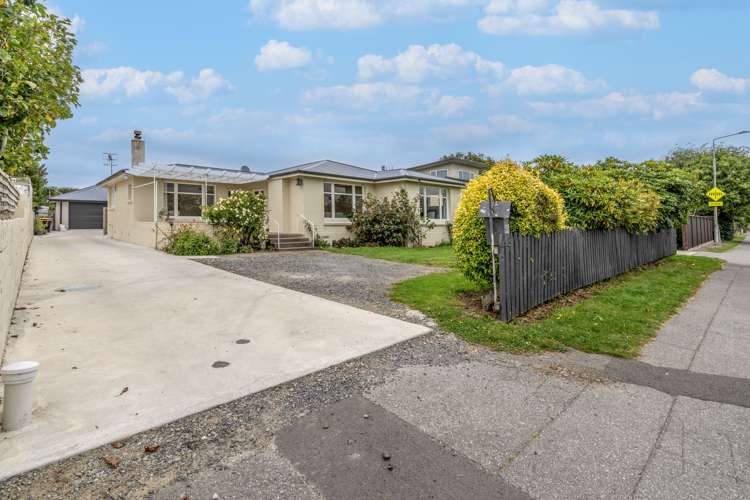 327 Layard Street Waverley_19