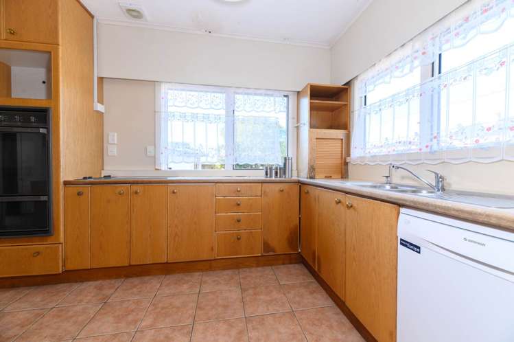 57 Forrest Hill Road Milford_11