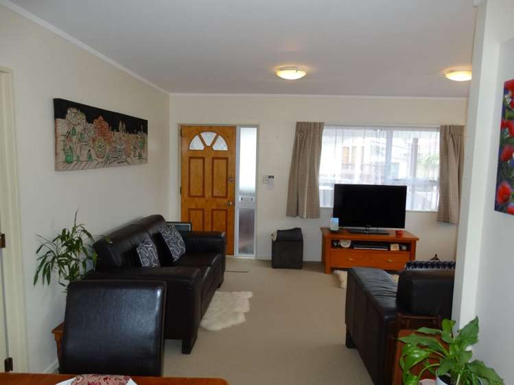 78A Parau St Mount Eden_11