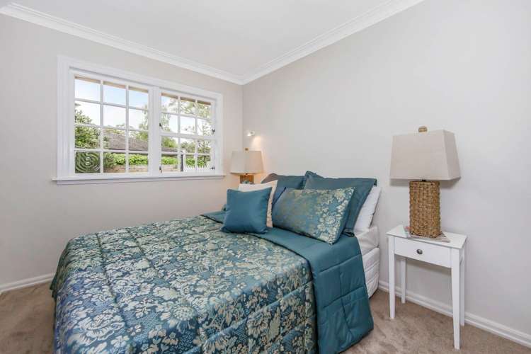 12 Puawai Place Northcote_23