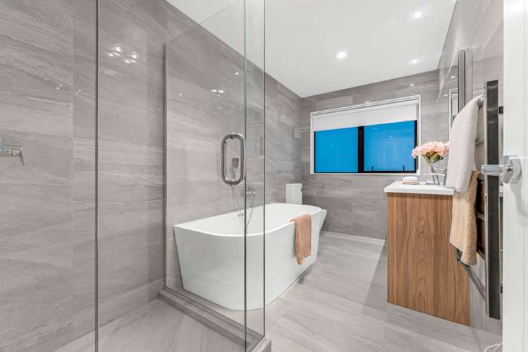 5 Hind Street Flat Bush_15