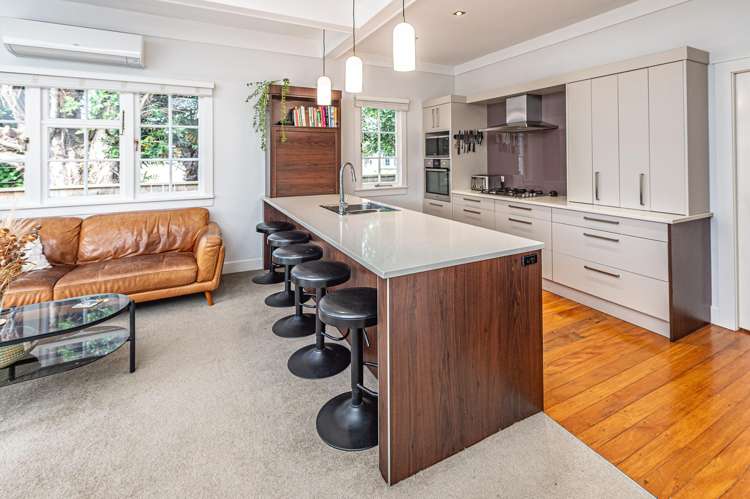 9 Selwyn Crescent College Estate_6