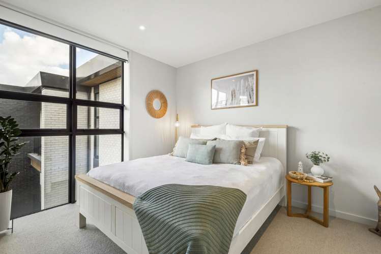 303/21 Pennant Street Long Bay_4