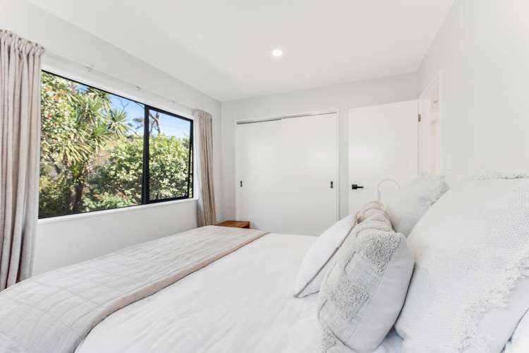 68 Te Toki Road Ostend_13