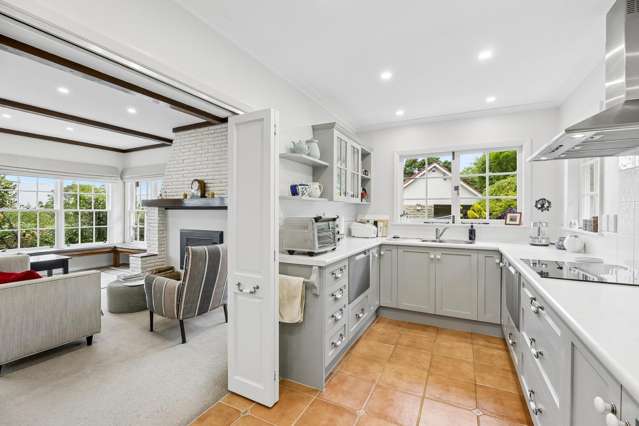 6 St Ronans Road Macandrew Bay_2