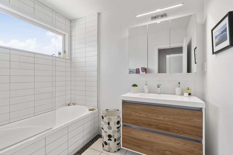 46 Madras Street Khandallah_9