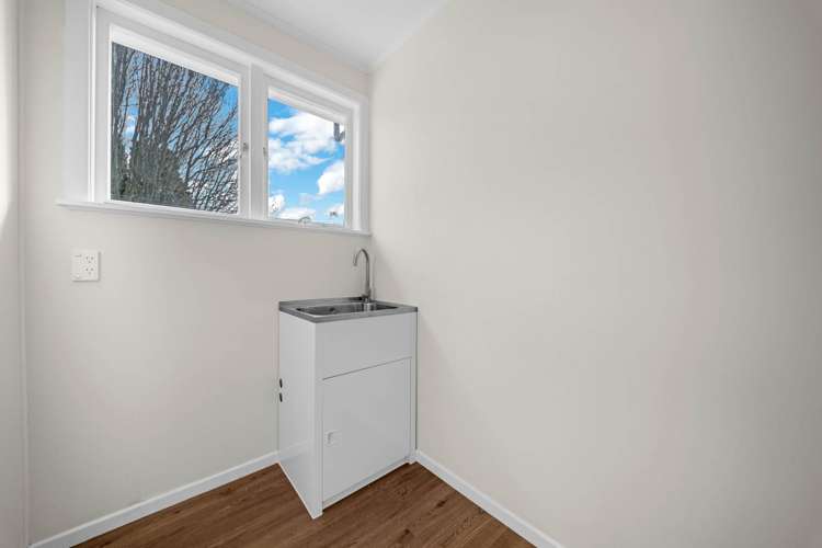 19 Sherwood Avenue Te Atatu South_17