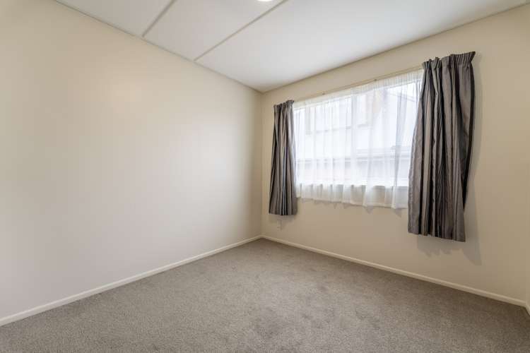 2/164 North Street West End_9