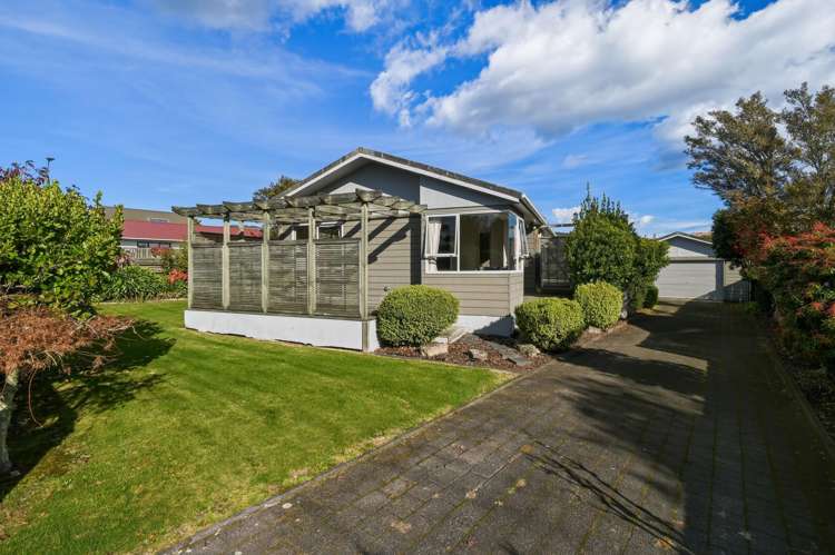 37 Basley Road_0