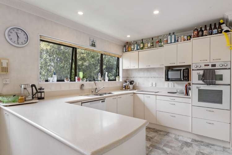 25 Coromandel Crescent Mairangi Bay_5