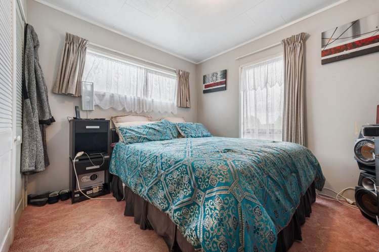 15 Southview Place Wattle Downs_8