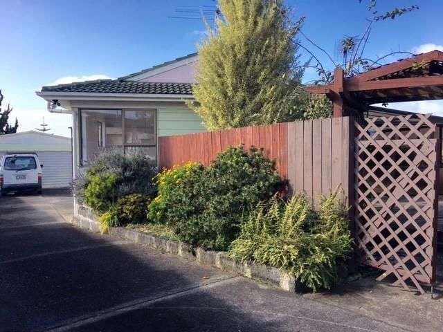 8 Cade Place Manurewa_3