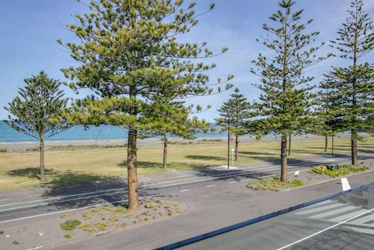 617 Marine Parade Napier South_1