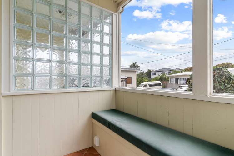 3/148A Church Street Onehunga_1