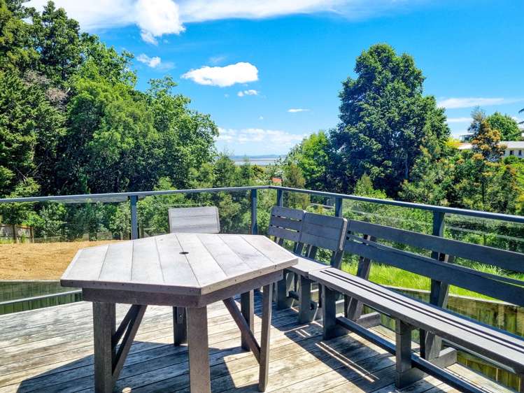 128 Korokoro Crescent Thames_8