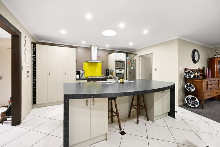 9 Roderick Place Rototuna_1