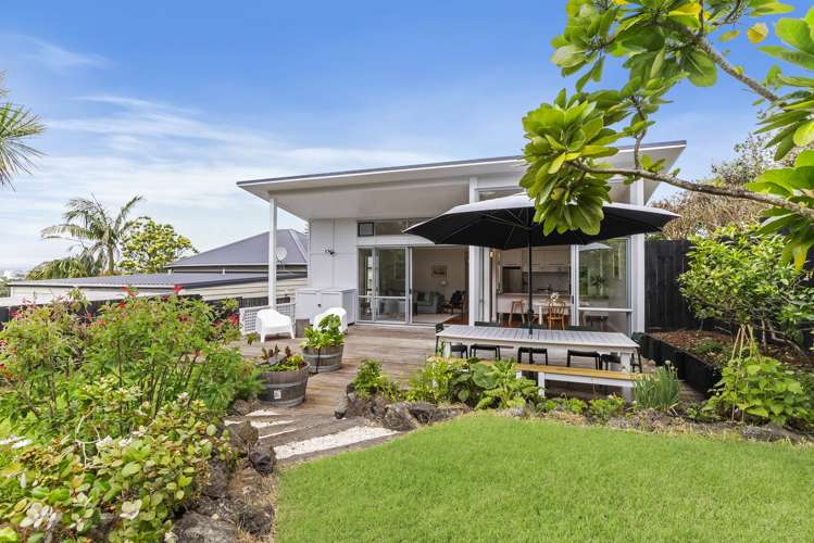 84 Arthur Street Onehunga_16