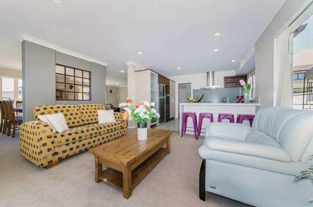 6 Stonebrooke Lane Flat Bush_4