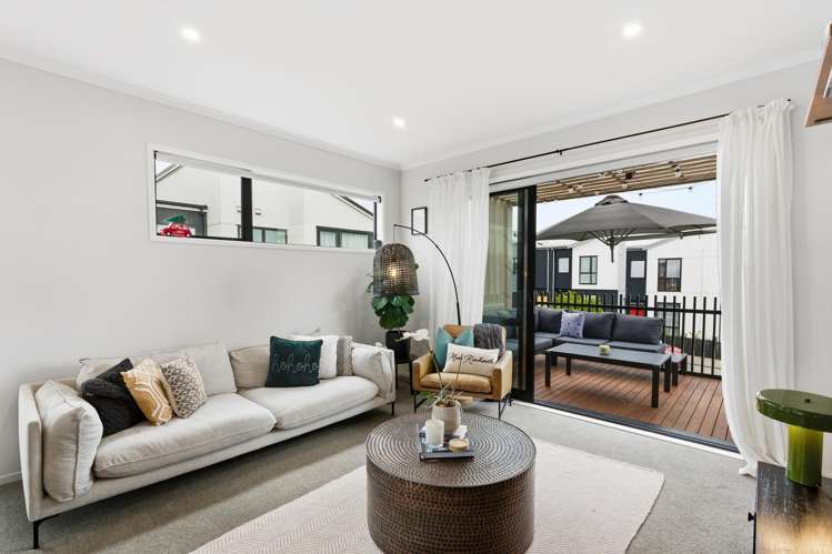 3 Malcolm Calder Road Hobsonville Point_11