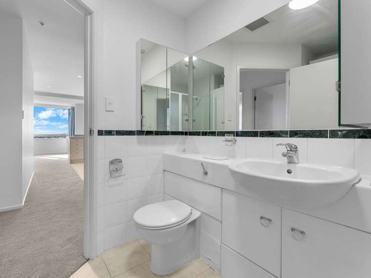 12F/14 Waterloo Quadrant City Centre_11